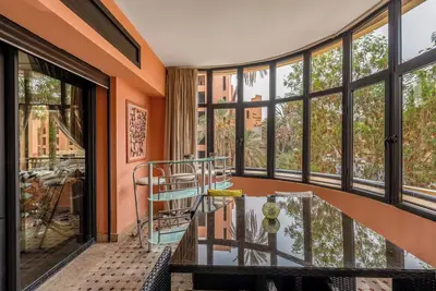 Vue imprenable & Terrasse Rare – Centre Marrakech