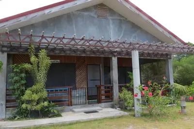 Image de Charming Beach-Front 2-bedroom House in marvelous Santander with Ac and Wifi.