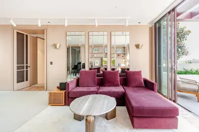 Image de Luxury Sydney Penthouse – 3 Bed, 3 Bath, 3 Car | Near Crown St & Cbd