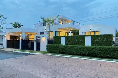 Image de Lake View 24 Pool