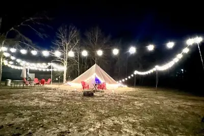 Image de Rustic Bell Tent on a Texan Farm, Nestled in the Sam Houston National Forest, Perfect for a Weekend Getaway