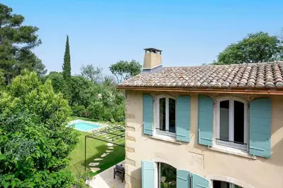 Image de Mas rénové dans un vignoble