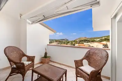 Image de Appartement 'Mayor's House' avec vue sur la montagne, terrasse privée et climatisation