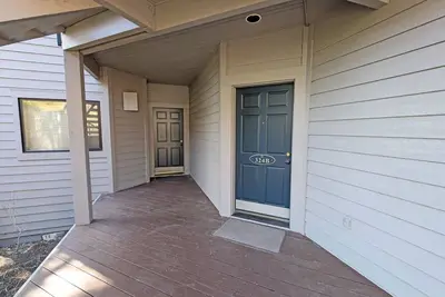 Image de Ground Floor Condo in Bend, Or 2 Bd, 2 Ba