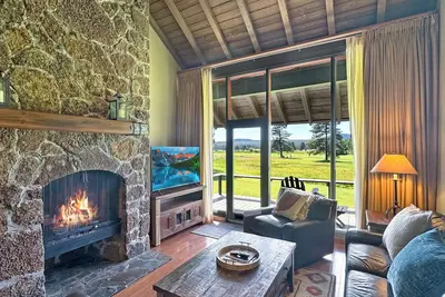 Image de Meadows Retreat 226 - Resort Style Units, Steps to Lodge