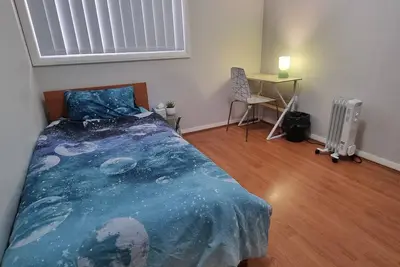 Image de Near to Toongabbie Station - 4 minutes walk