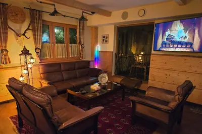 Image de Cozy Mountain Chalet in Austrian Alps for Skiing & Events, ~1h to Vienna&Airport