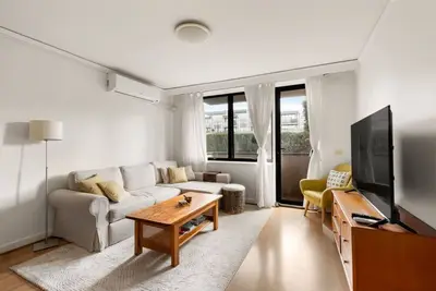 Image de Free parking - spacious apartment near 48 tram