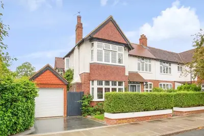 Image de Beautiful 3 Bed. Central Teddington
