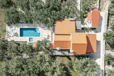 Image de Holiday House Ivan with heated pool and jacuzzi