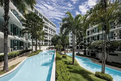 Image de Spacious 2br Apt Pools & Beach Shuttle S6409