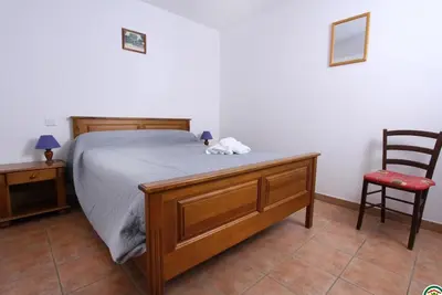 Image de Chambres d'hôtes 'Annaïs' avec piscine partagée, jardin commun et Wi-Fi