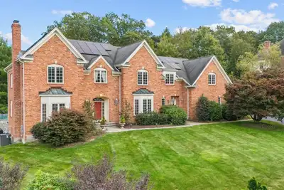 Image de Luxe Avon Escape - 5 Rooms, Pool, Sauna & Theater