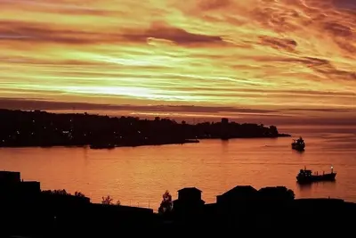 Image de 🛏️ 2 Bedroom Apartment with Panoramic Ocean View 🌊 - Valparaíso