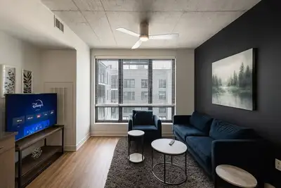 Image de Five Points South | Spacious 2br w/ 2 Queens