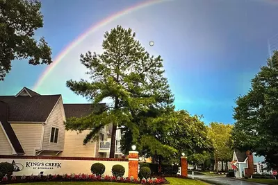 Image de Spacious 1-3 bedroom estate in charming Williamsburg with Ac, fitness room