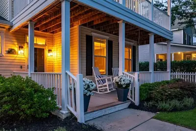 Image de Bluffton 3br Home w/ Hot Tub & Fire Pit Near Old Town, Family-Friendly