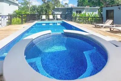 Image de Comfy Island Escape: Close to Beach - Pool!