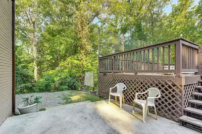 Image de 2 Mi to Dtwn Monroe near Wingate: Cozy Apt w/Patio