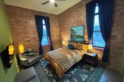 Image de The Gilded Bohemian- 2 bedroom Loft Sleeps 8