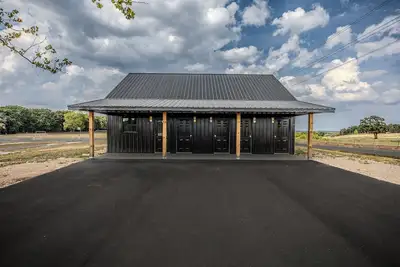 Image de Welcome to Sunset Valley Rv Park, your home away from home.