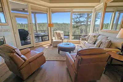 Image de Ground Floor Condo in Bend, Or 2 Bd, 2 Ba 331