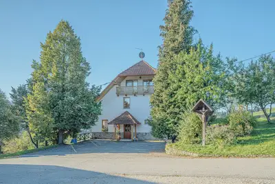 Image de Oblak Estate Apartment Natasa, Ortnek, Slovenia