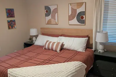 Image de Modern Southwest Retreat near Old Town Abq