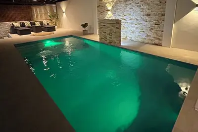 Image de New villa with pool and electric generator in Tela for a relaxing getaway