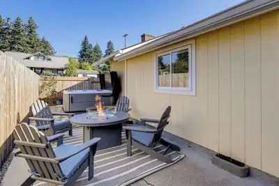 Image de Walk to Dtwn Camas! Updated Home w/ Game Room
