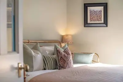 Image de Bright & Stylish 2-Bedroom Apartment in Shawlands, Glasgow