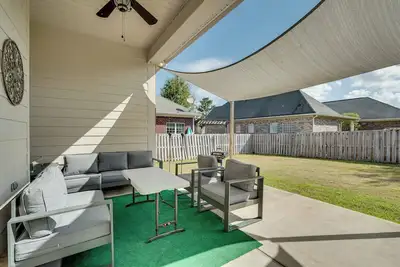 Image de 14 Mi to Augusta! Family Home w/ Pet-Friendly Yard