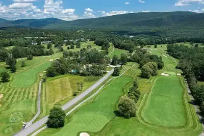 Image de Peaceful Spa & Golf Stay Close to Hildene & Mountain Trails