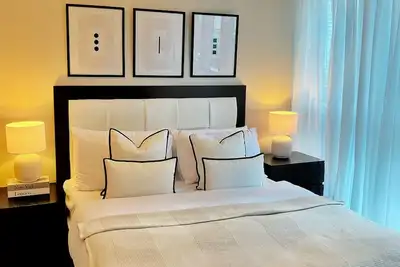 Image de Cozy Netflix and Chill in Bgc