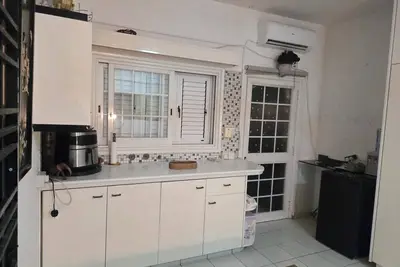 Image de Stylish studio flat with outdoor 5 min to everything in engomi
