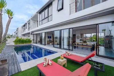Image de Spacious Seminyak Villa – 5 Bedrooms & Pool