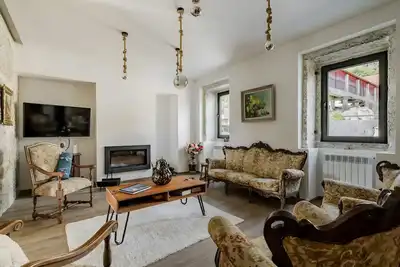 Image de Maison de vacances 'Quinta Do Bairro - Rés Do Chão' avec vue sur la montagne, Wi-Fi et climatisation