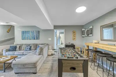 Image de Lovin’ Lake Life | Private Dock, Kayaks, Game Room