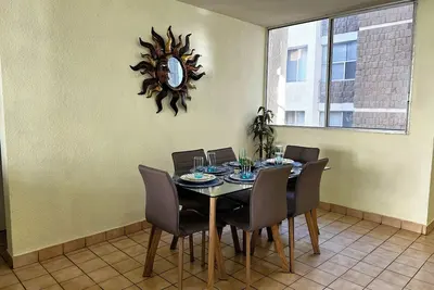 Image de Beachfront Two Condos Combined!