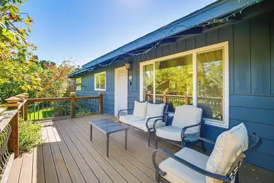 Image de Walk to Rogue X: Medford Family Home w/ Large Yard