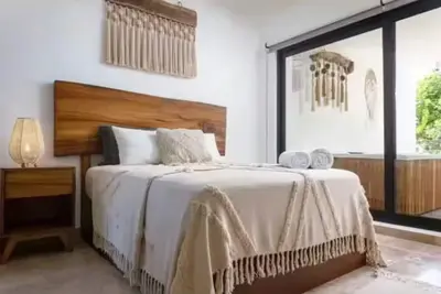 Image de Jacuzzi studio in the jungle