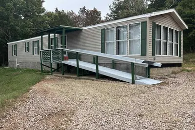 Image de Charming 2-bedroom country mobile home with game room, hot tub, seasonal pool