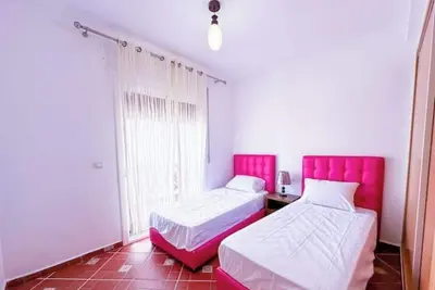 Image de Clean & spacious, swimming pool & proximity to sea