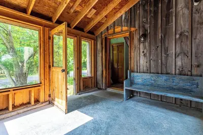 Image de Artists’ Hideaway in Old Chatham