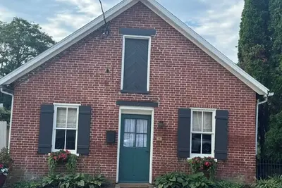 Image de Mack on Market - Whole Apartment in Historic Marietta