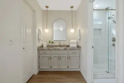 Image de All-inclusive beautiful 3-bedroom home in Nw Visalia