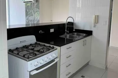 Image de 3a - 4br Apartment!