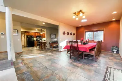 Image de Pioneer 1 - Great Outdoor Spaces, A/C, Game Room, Hot Tub