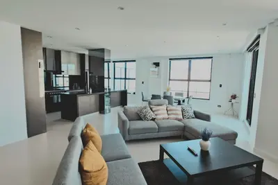 Image de Exclusive 3br Penthouse (Parking)-DarlingHarbour/Icc-10mins