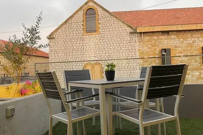 Image de 1br Apt w/ Terrace in Heart of Broumana